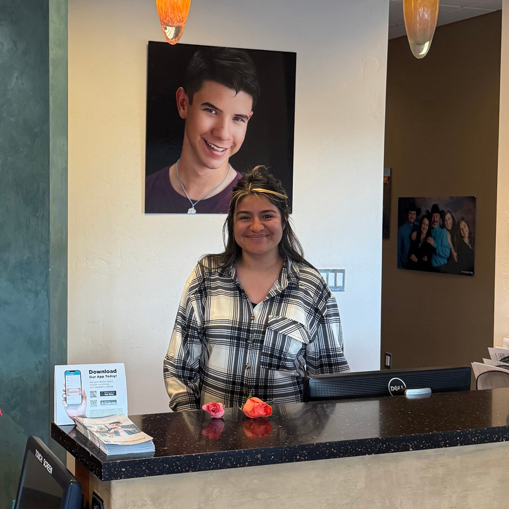 Smiling Mohr Orthodontics Front Desk Manager